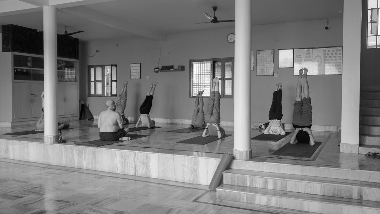 best yoga retreat in Rishikesh