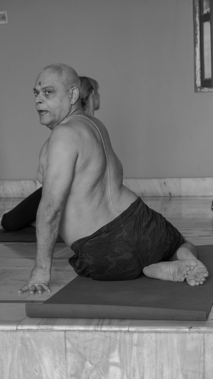 best yoga retreat in Rishikesh